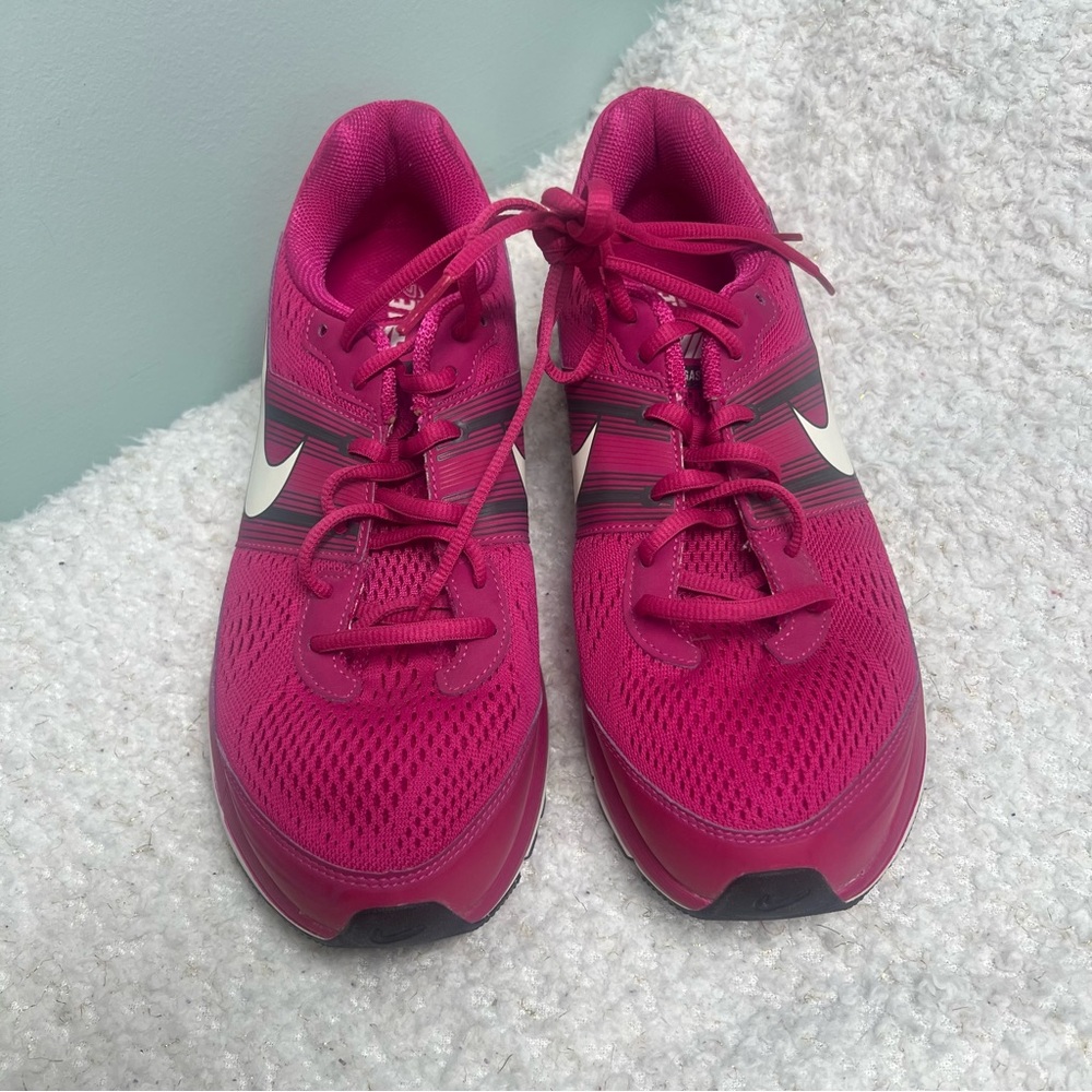 Nike Women's Pink Pegasus Running Shoes Size 11 Running Sneakers Gym Fitness